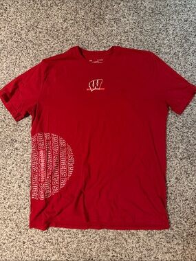 Under Armour Wisconsin Badgers Basketball Tee XL